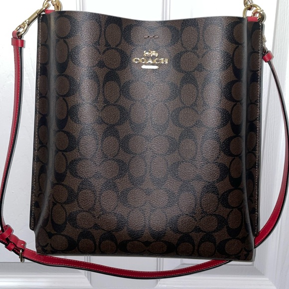 🎀Coach Mollie Bucket Bag🎀 - Picture 5 of 15